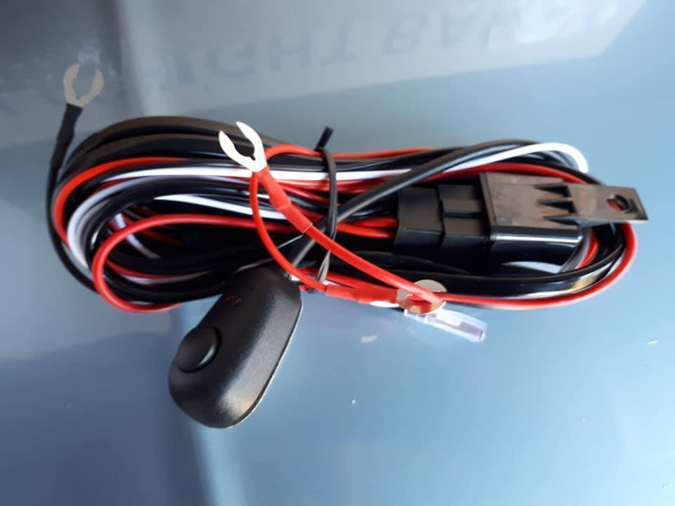 20 inch light bar with number plate mounting bracket and wiring harness