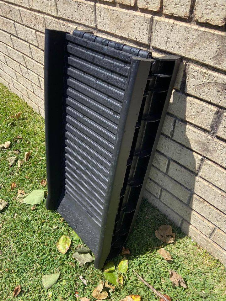 Folding Dog Ramp