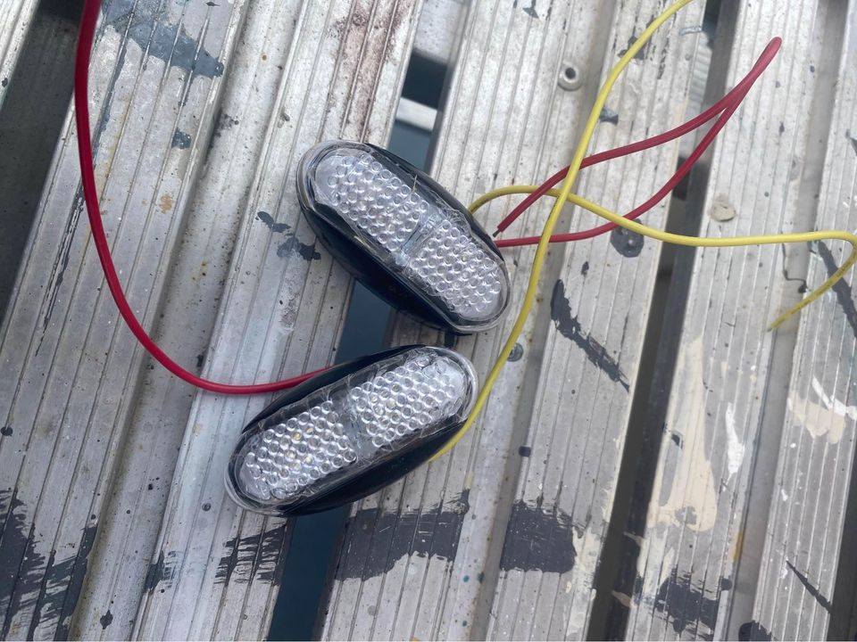 Trailer lights