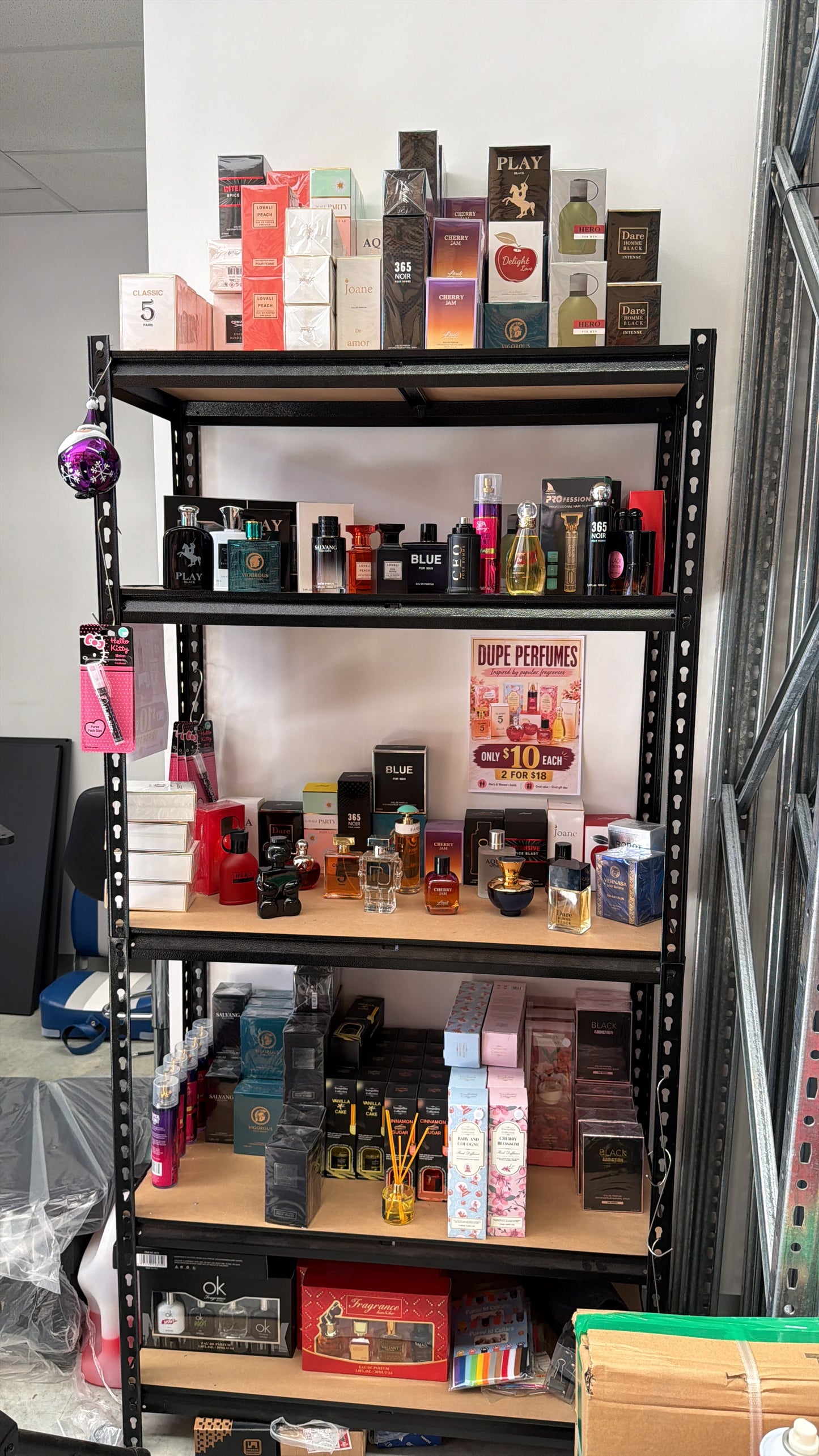 Men’s & Women’s Perfumes – Massive Selection in Stock