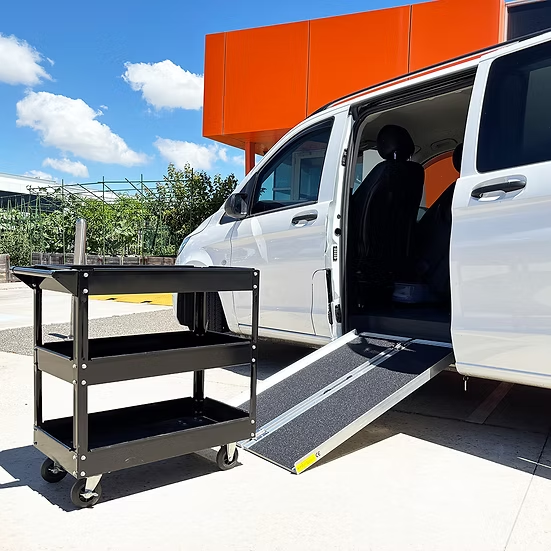 Single-Folding Aluminium Wheelchair Ramp 272kg Rated