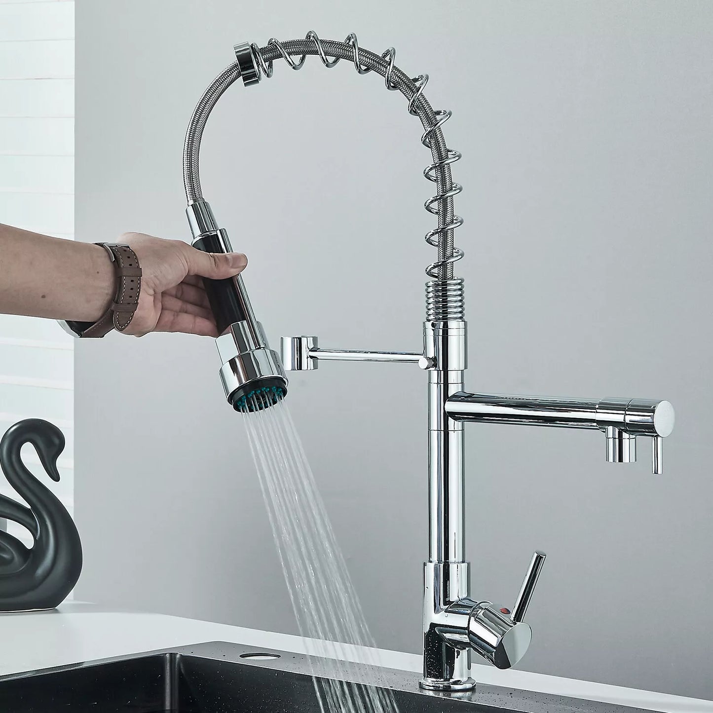 Kitchen Mixer Taps 360° Swivel Pull Out Spout Spray Sink Faucet Brass
